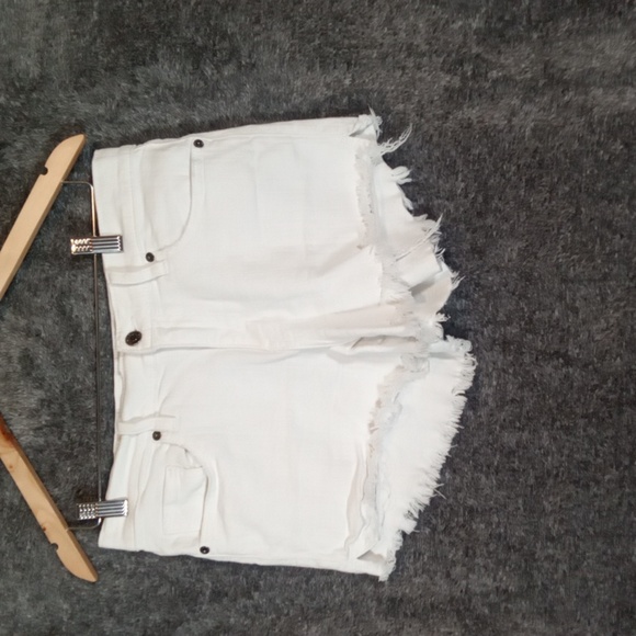 Pistola White Jean Shorts Distressed High-Waisted Cut Off Raw Hem Size 29 - Picture 2 of 11
